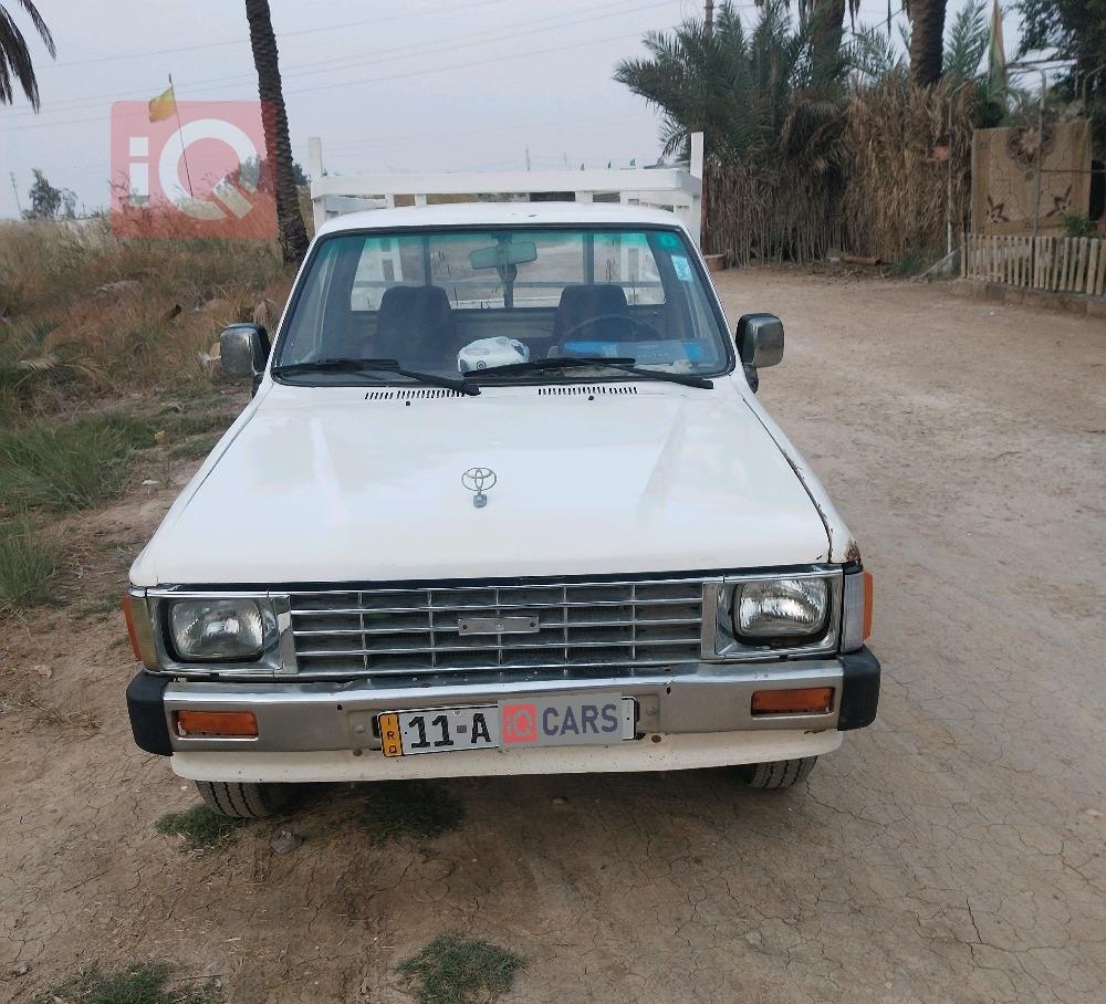 تويوتا هايلوكس